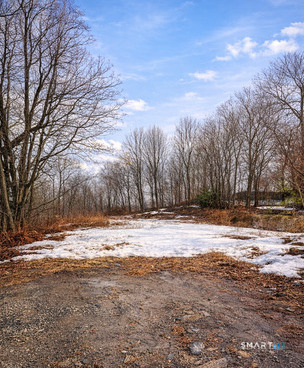 24 John Street Norwich, CT 06360 - Photo 2 of 4