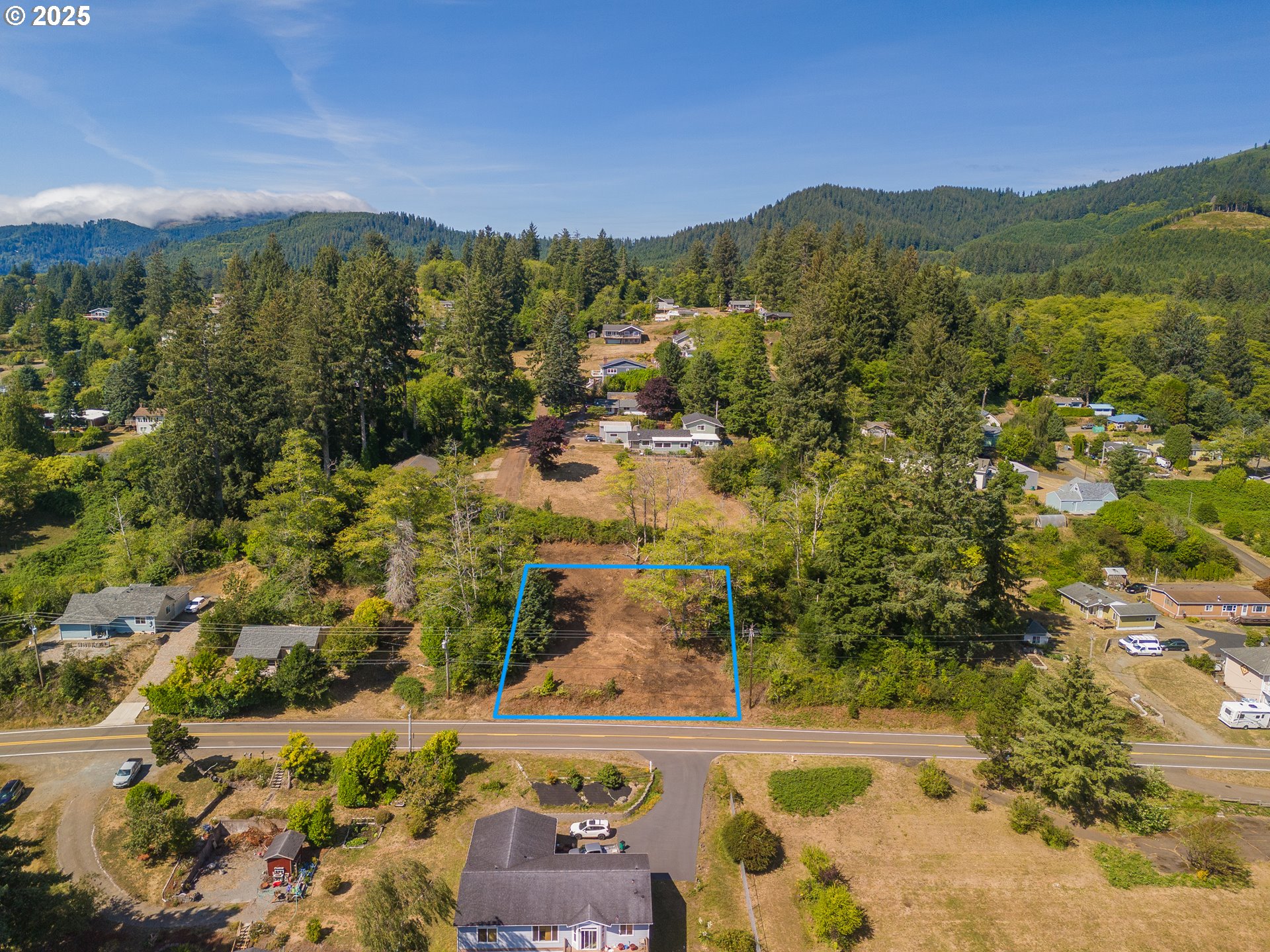 6230 Tillamook Avenue, Unit TL 5400 Bay City, OR 97107 - Photo 4 of 9 a view of a city