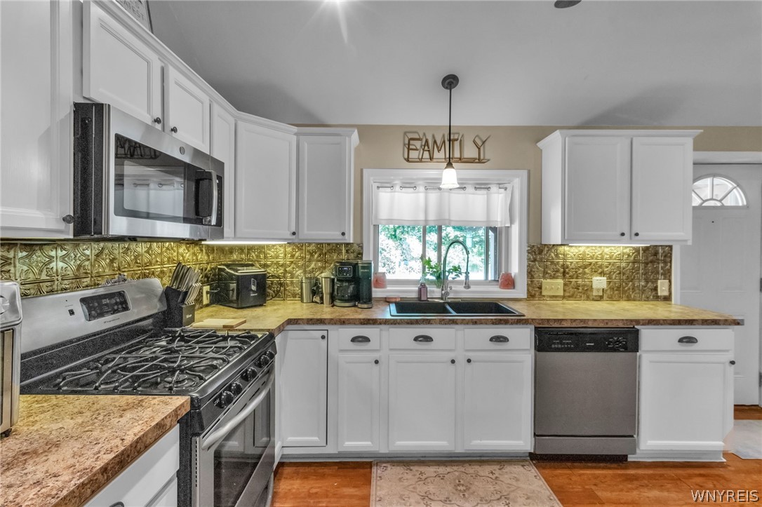 1713 Grover Road East Aurora, NY 14052 - Photo 23 of 50