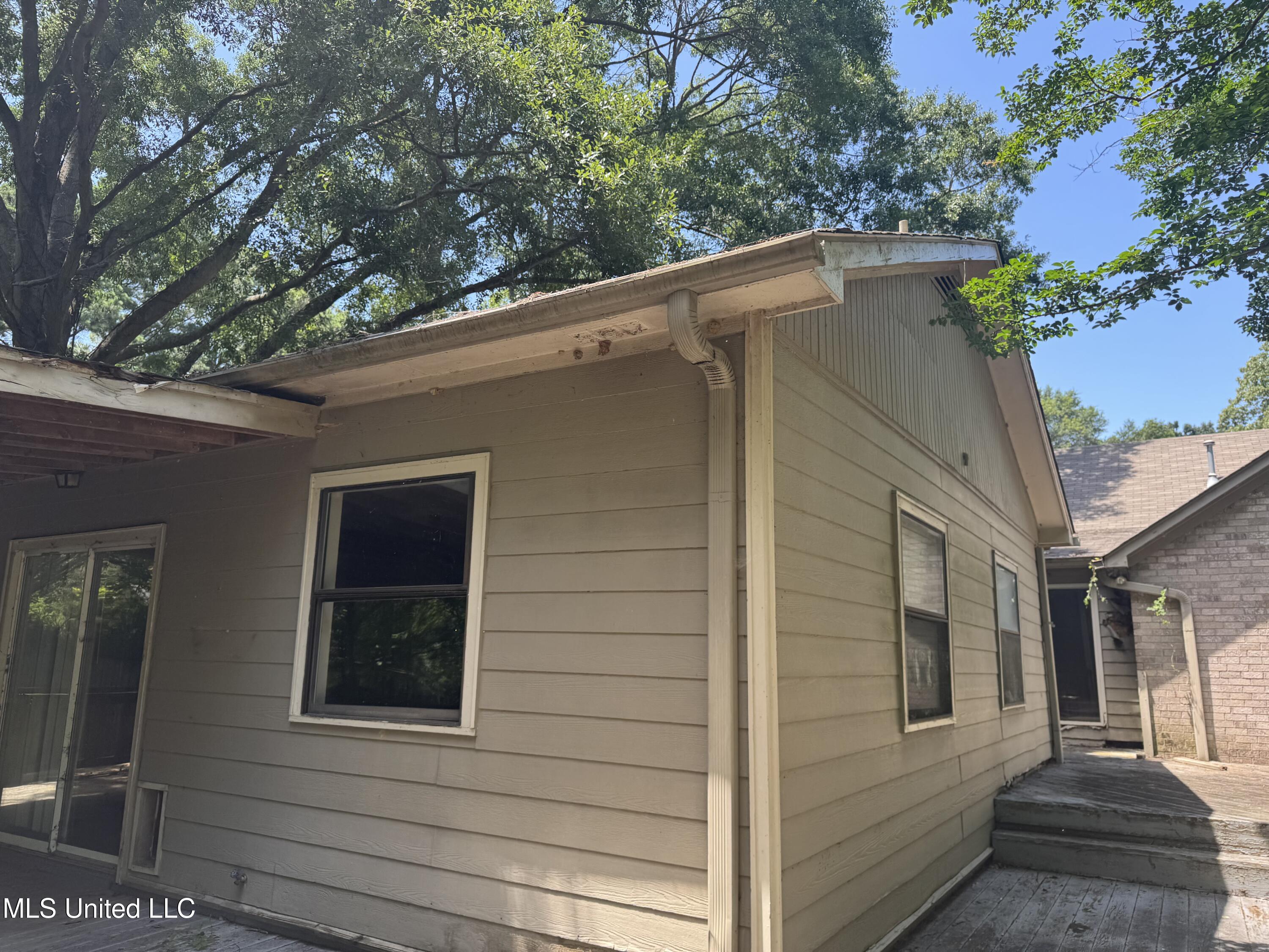 407 North Thunderbird Road Hernando, MS 38632 - Photo 25 of 35 IMG_0326