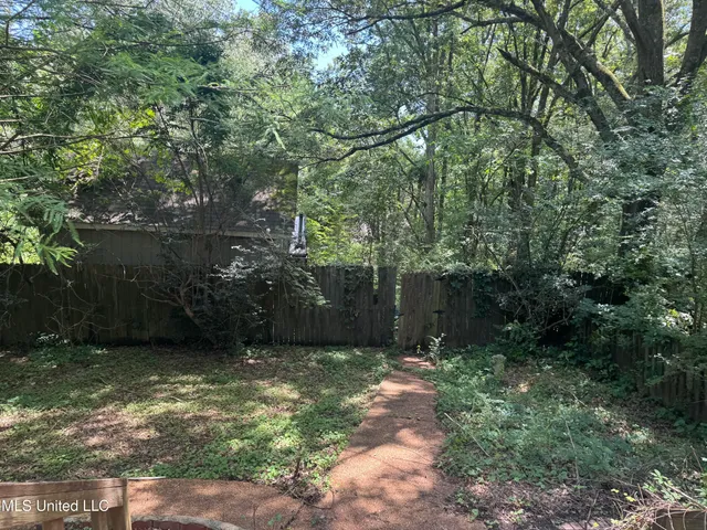 $199,900 | 407 North Thunderbird Road, Hernando, MS 38632