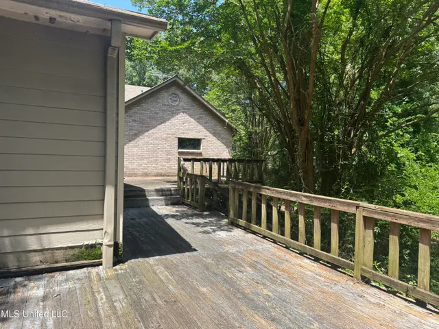 $199,900 | 407 North Thunderbird Road, Hernando, MS 38632