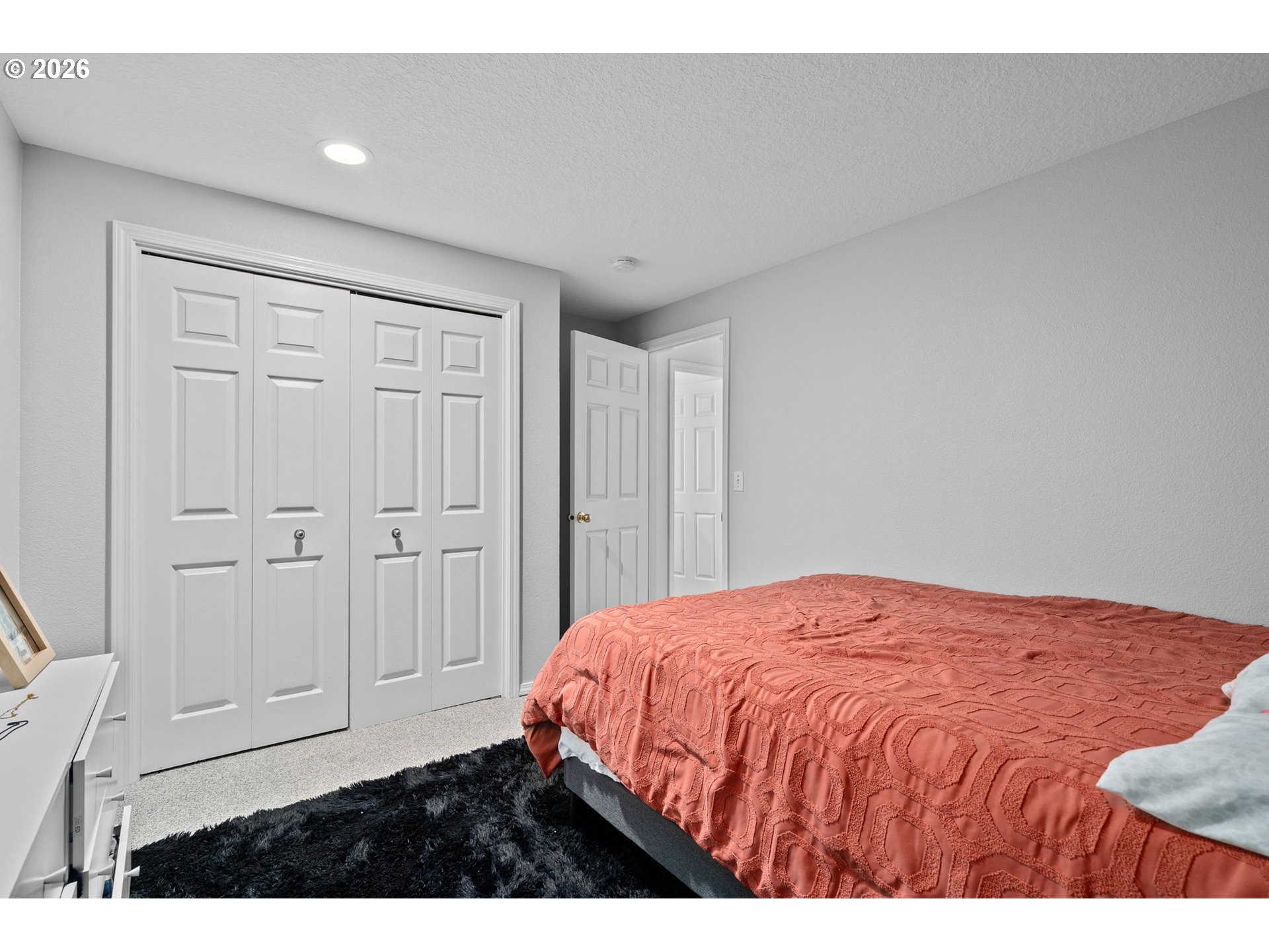 18220 Southeast Pine Street Portland, OR 97233 - Photo 8 of 14