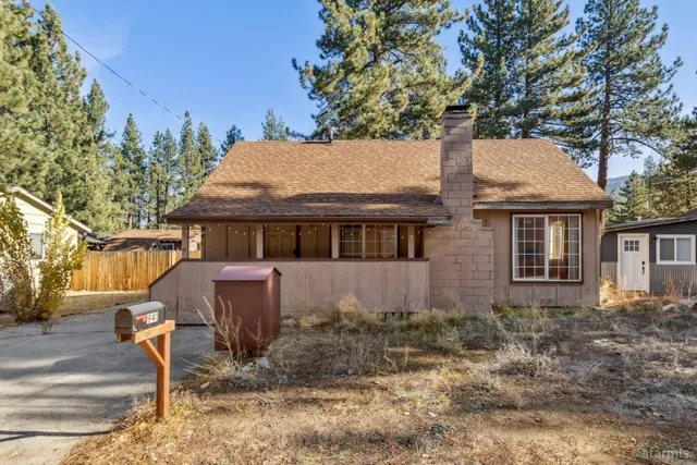 $539,000 | 941 Brockway Avenue, South Lake Tahoe, CA 96150