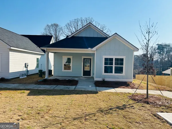 $1,595 | 9 Crown Street, LaGrange, GA 30240