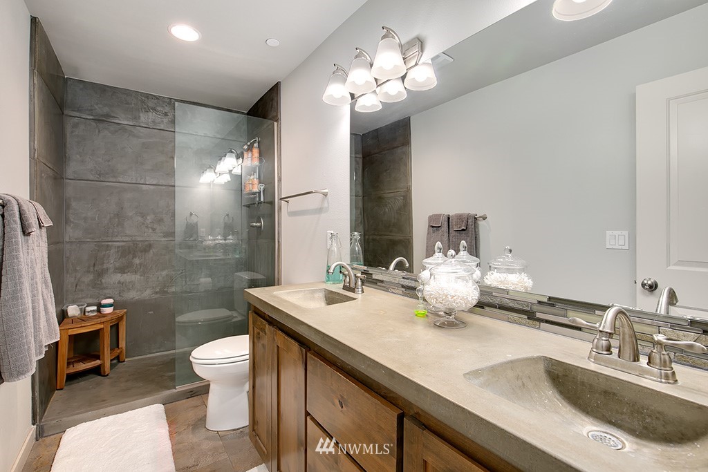 136 North 43rd Place Ridgefield, WA 98642 - Photo 15 of 25