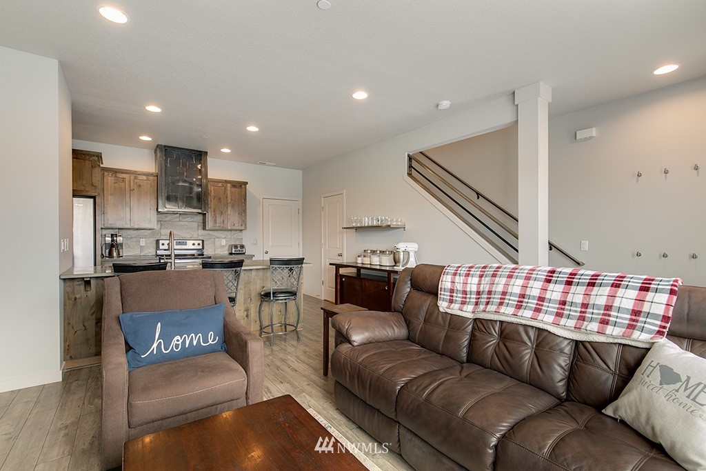 136 North 43rd Place Ridgefield, WA 98642 - Photo 9 of 25