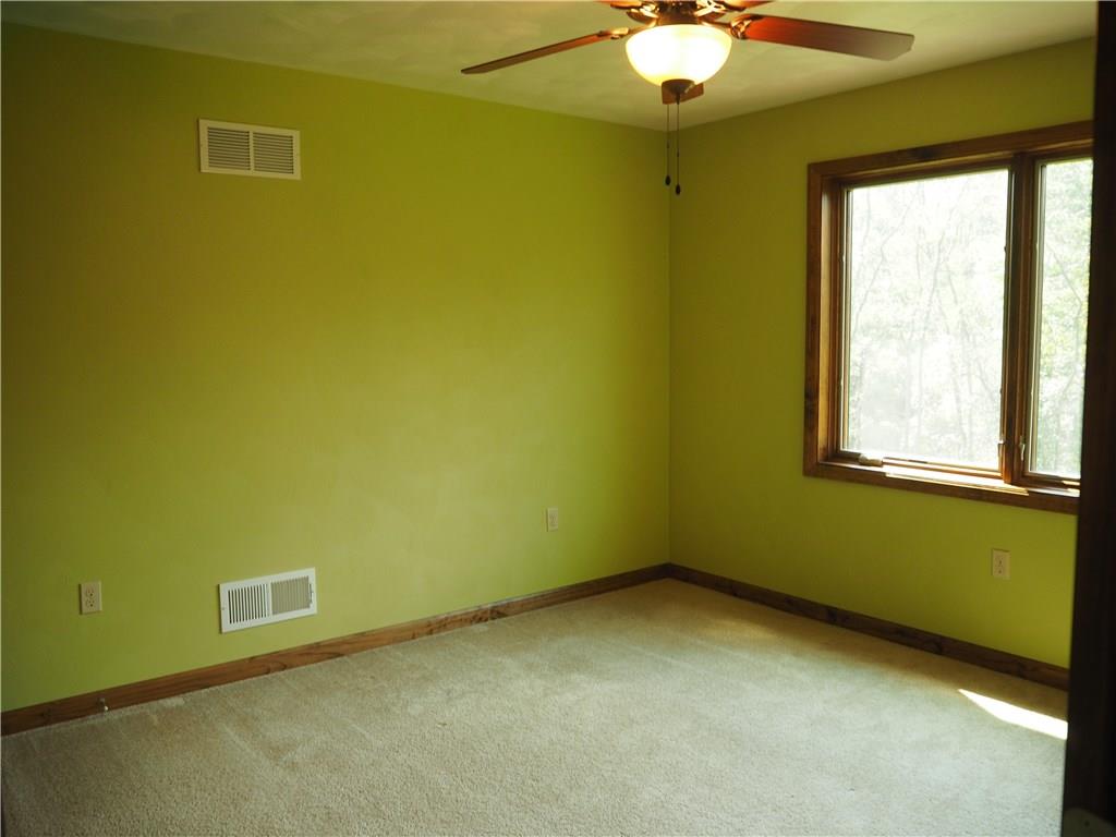 3589 New Texas Road Pittsburgh, PA 15239 - Photo 12 of 25 Gallery Image 12