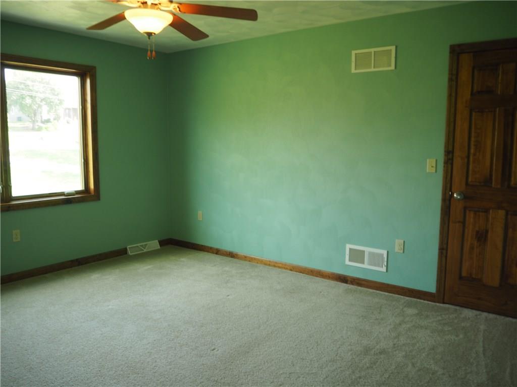3589 New Texas Road Pittsburgh, PA 15239 - Photo 13 of 25 Gallery Image 13