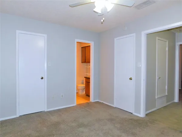 $1,250 | 1131 Dallas Drive, Denton, TX 76205