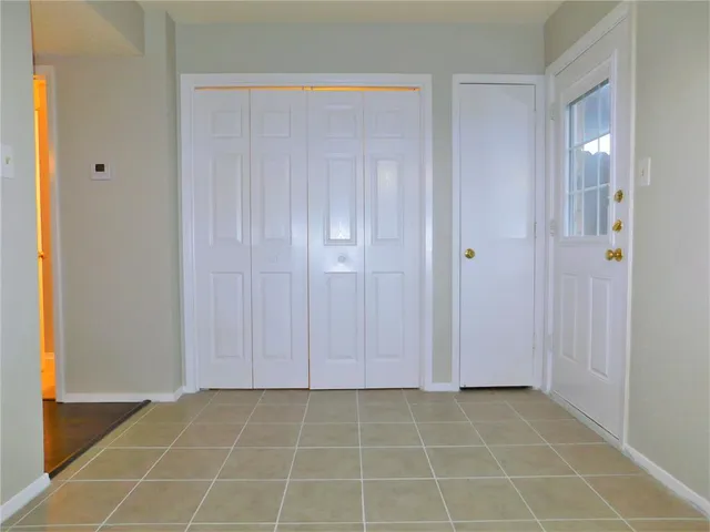 $1,295 | 1131 Dallas Drive, Denton, TX 76205