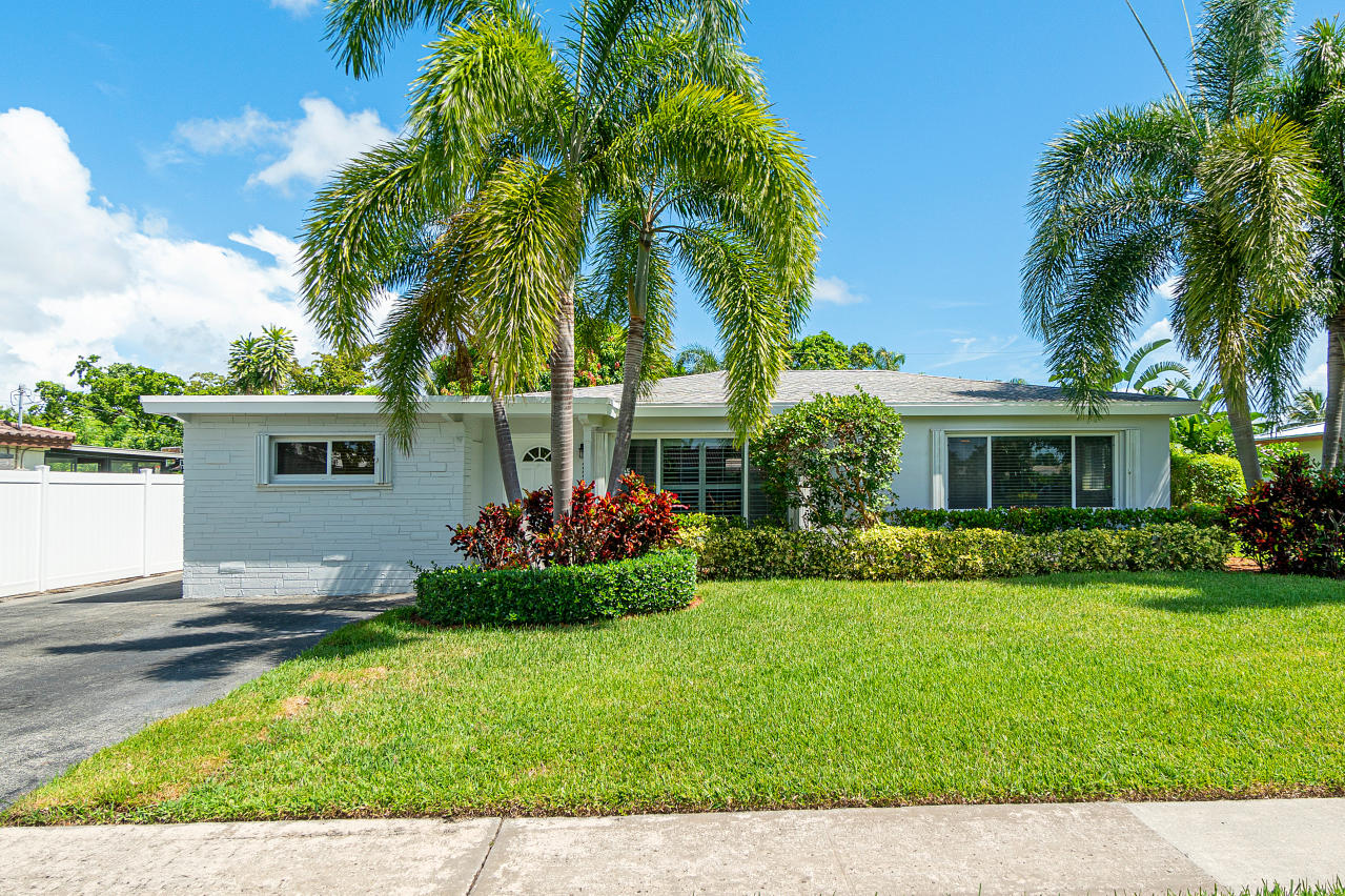 225 Northeast 28th Street Boca Raton, FL 33431 - Photo 1 of 25 12