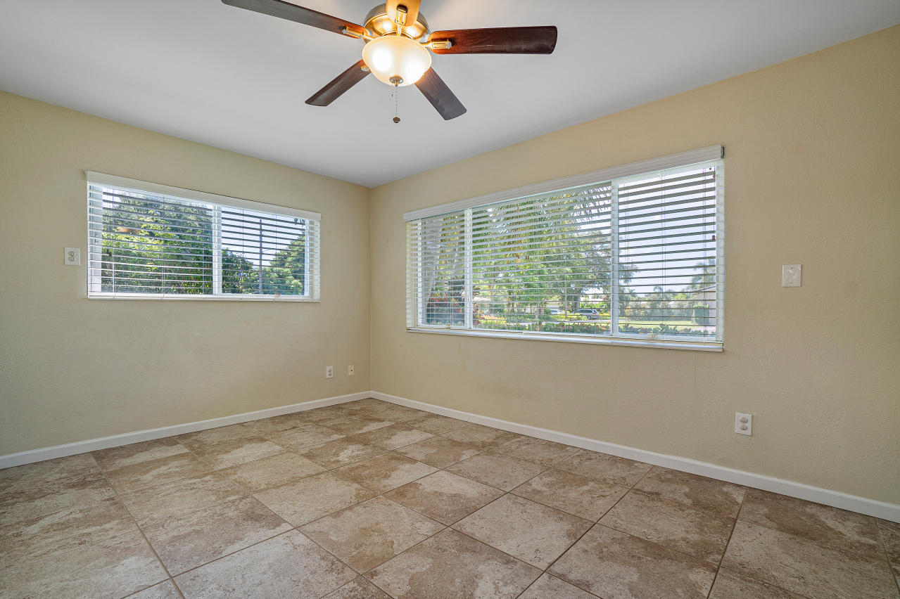 225 Northeast 28th Street Boca Raton, FL 33431 - Photo 16 of 25 005-225Northeast28thStreet-BocaRaton-FL-