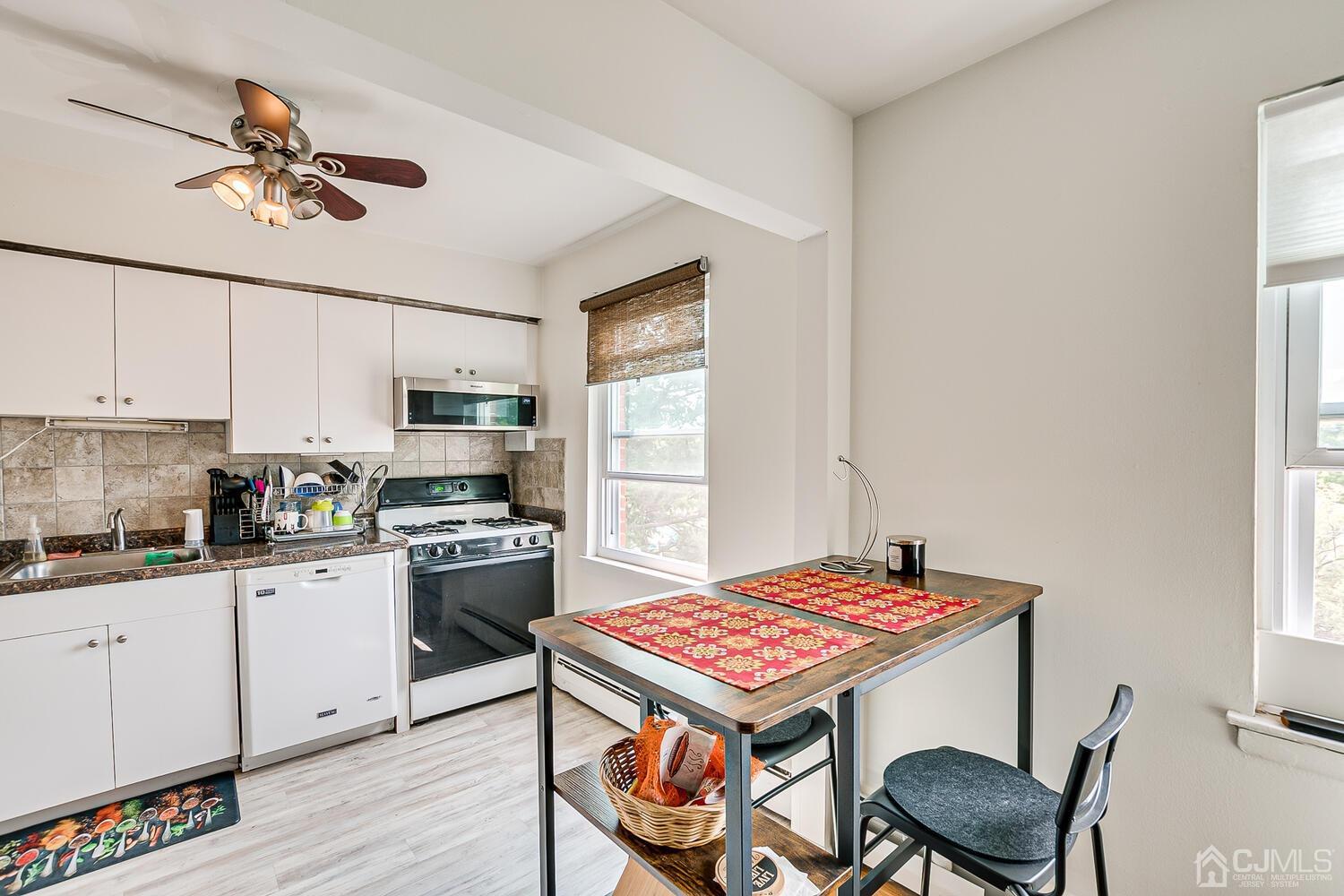 60 Fox Road, Unit 3B Edison, NJ 08817 - Photo 11 of 22 Gallery Image 11