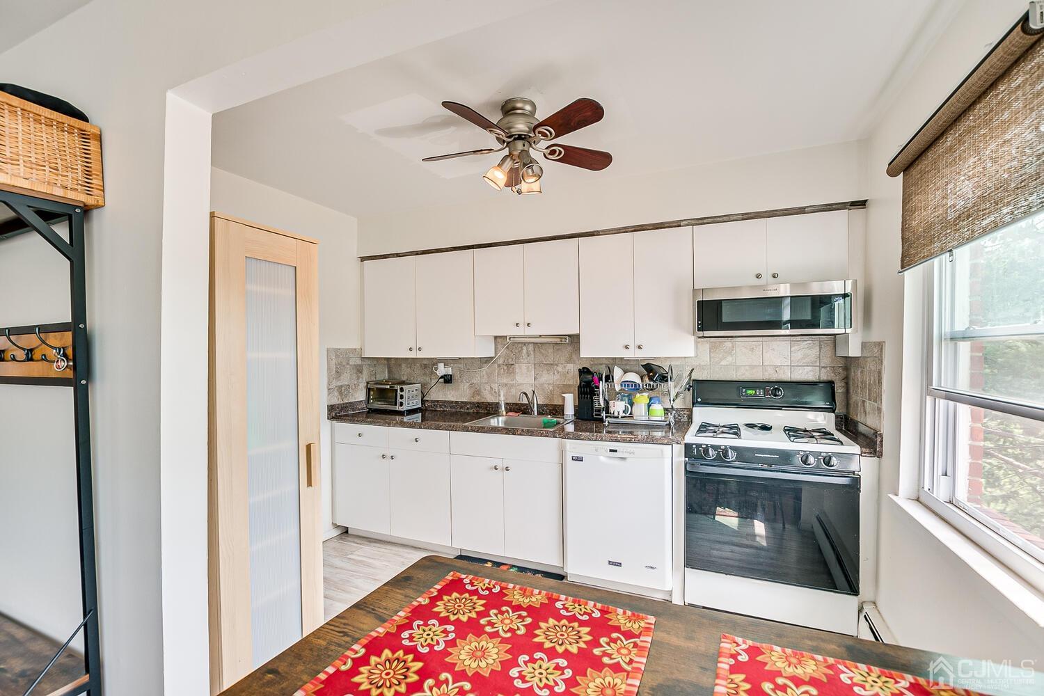 60 Fox Road, Unit 3B Edison, NJ 08817 - Photo 17 of 22 Gallery Image 17