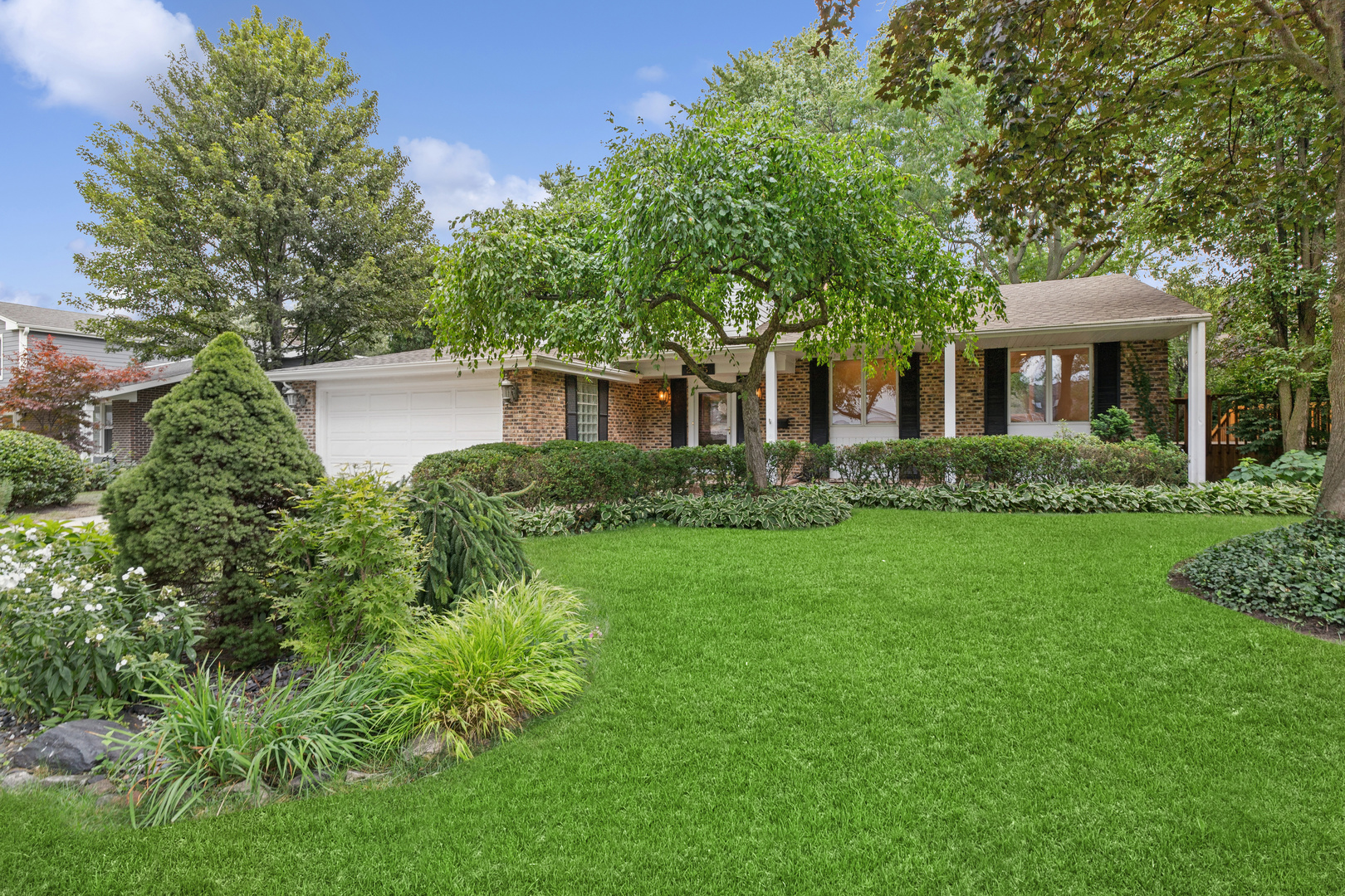 2415 Happy Hollow Road Glenview, IL 60026 - Photo 1 of 33 Gallery Image 1