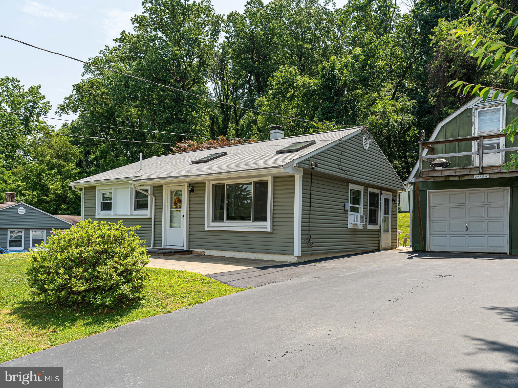 8 Fahnestock Road Malvern, PA 19355 - Photo 1 of 12 Gallery Image 1