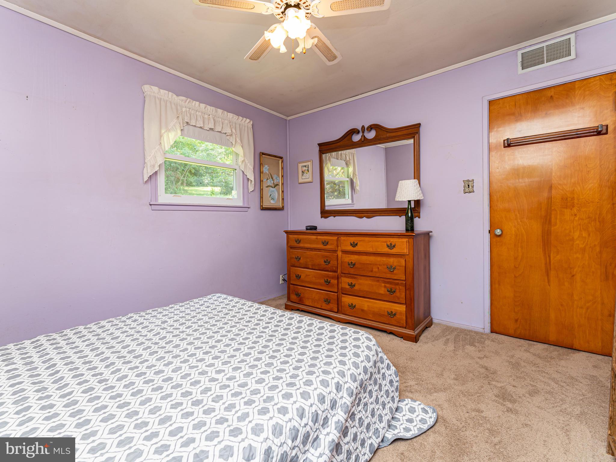 8 Fahnestock Road Malvern, PA 19355 - Photo 9 of 12 Bedroom 1