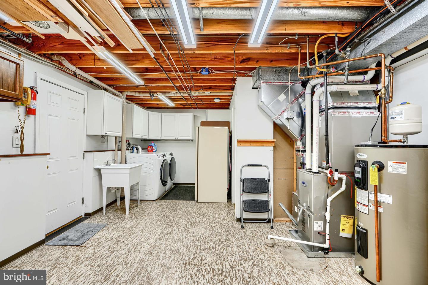 8908 Goldentree Lane Baltimore, MD 21221 - Photo 23 of 30