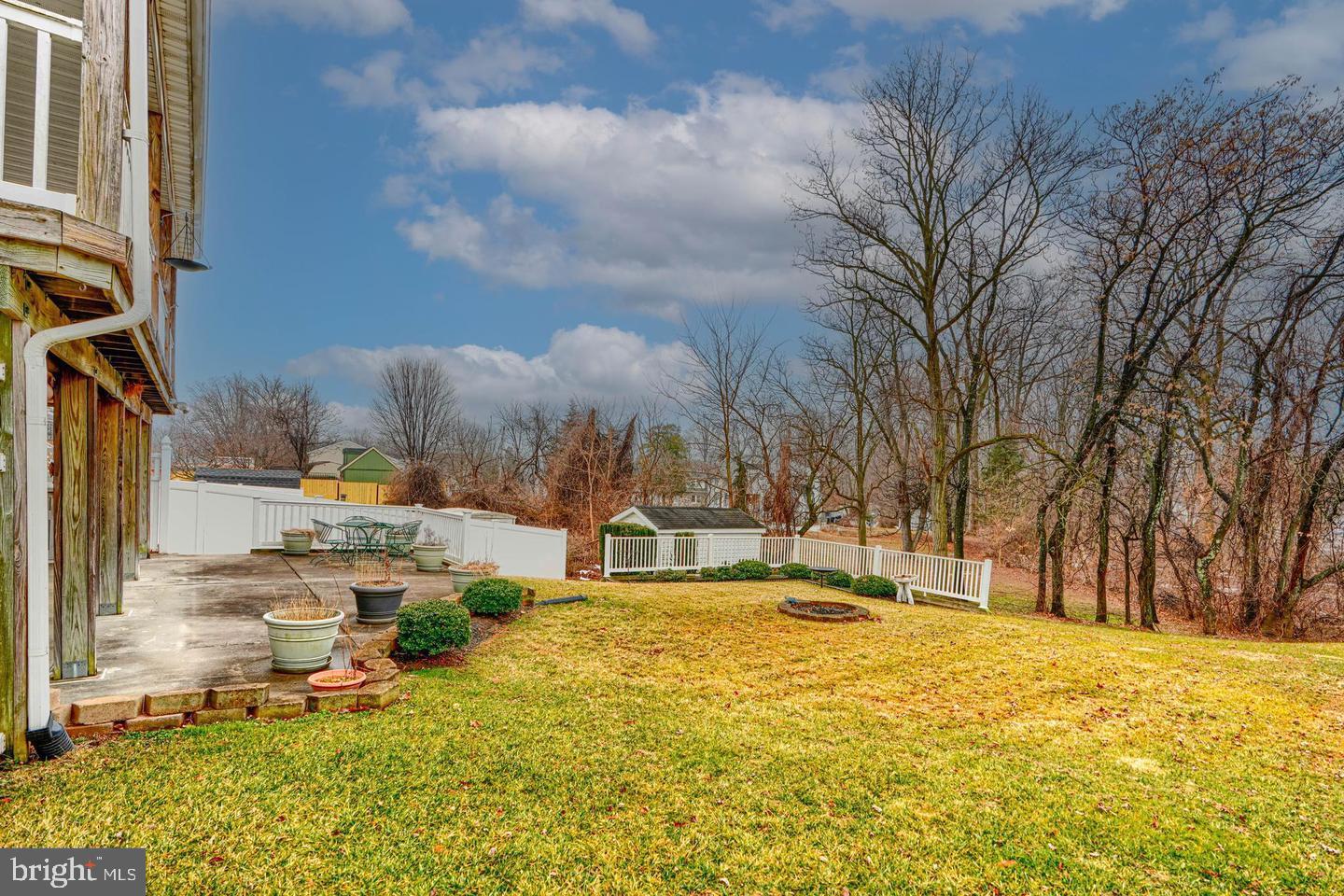 8908 Goldentree Lane Baltimore, MD 21221 - Photo 29 of 30