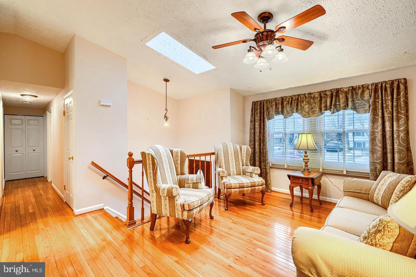 8908 Goldentree Lane Baltimore, MD 21221 - Photo 5 of 30