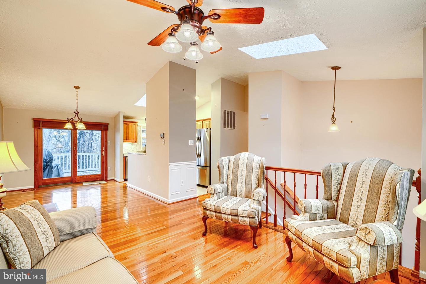 8908 Goldentree Lane Baltimore, MD 21221 - Photo 6 of 30