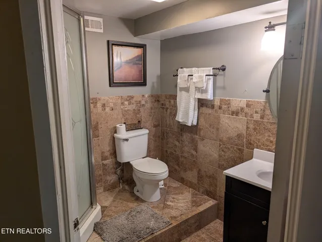 $549,000 | 1112 Dogwood Drive, Kingston, TN 37763