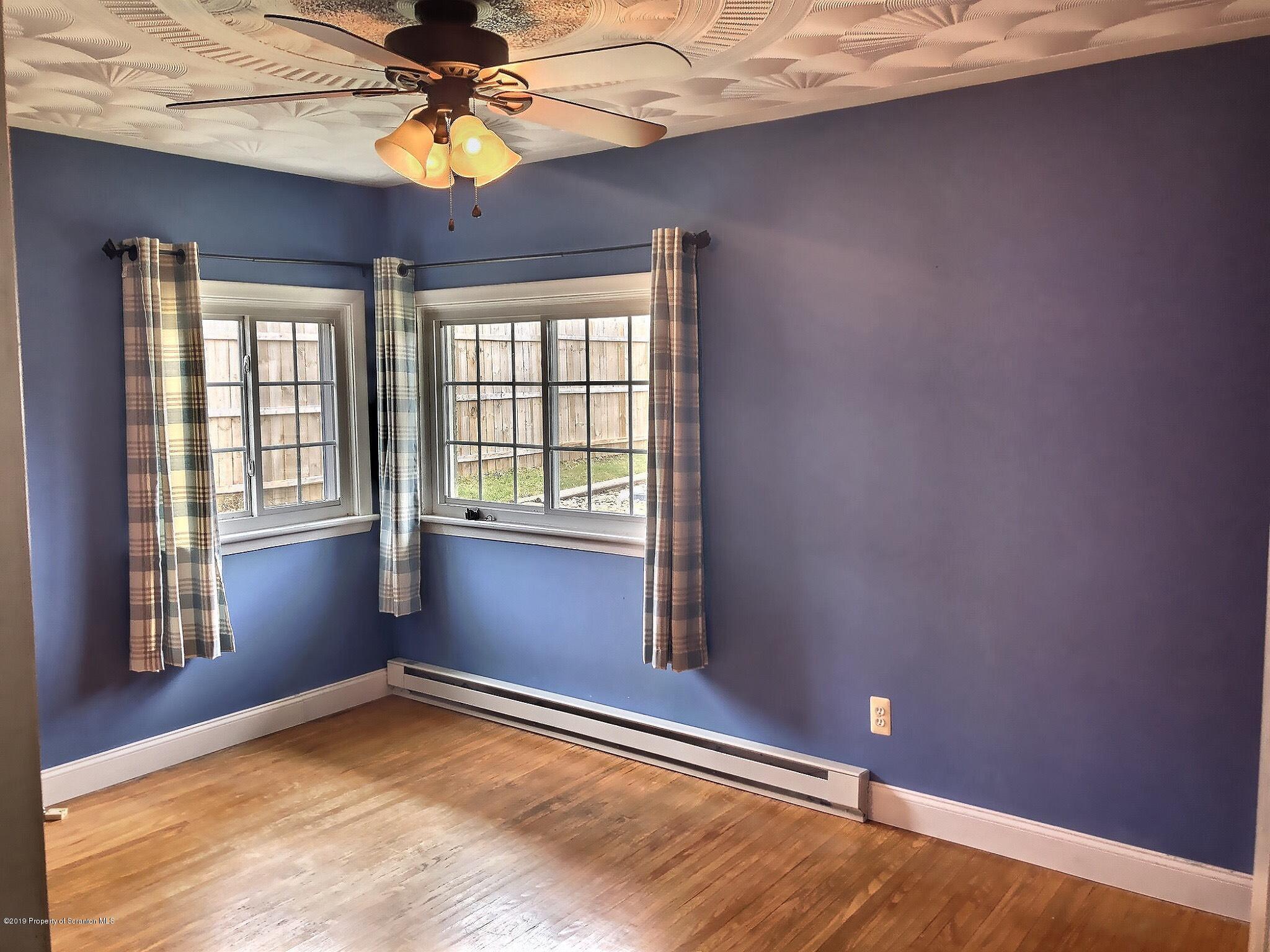 105 Hillcrest Road Moscow, PA 18444 - Photo 19 of 33 Gallery Image 19