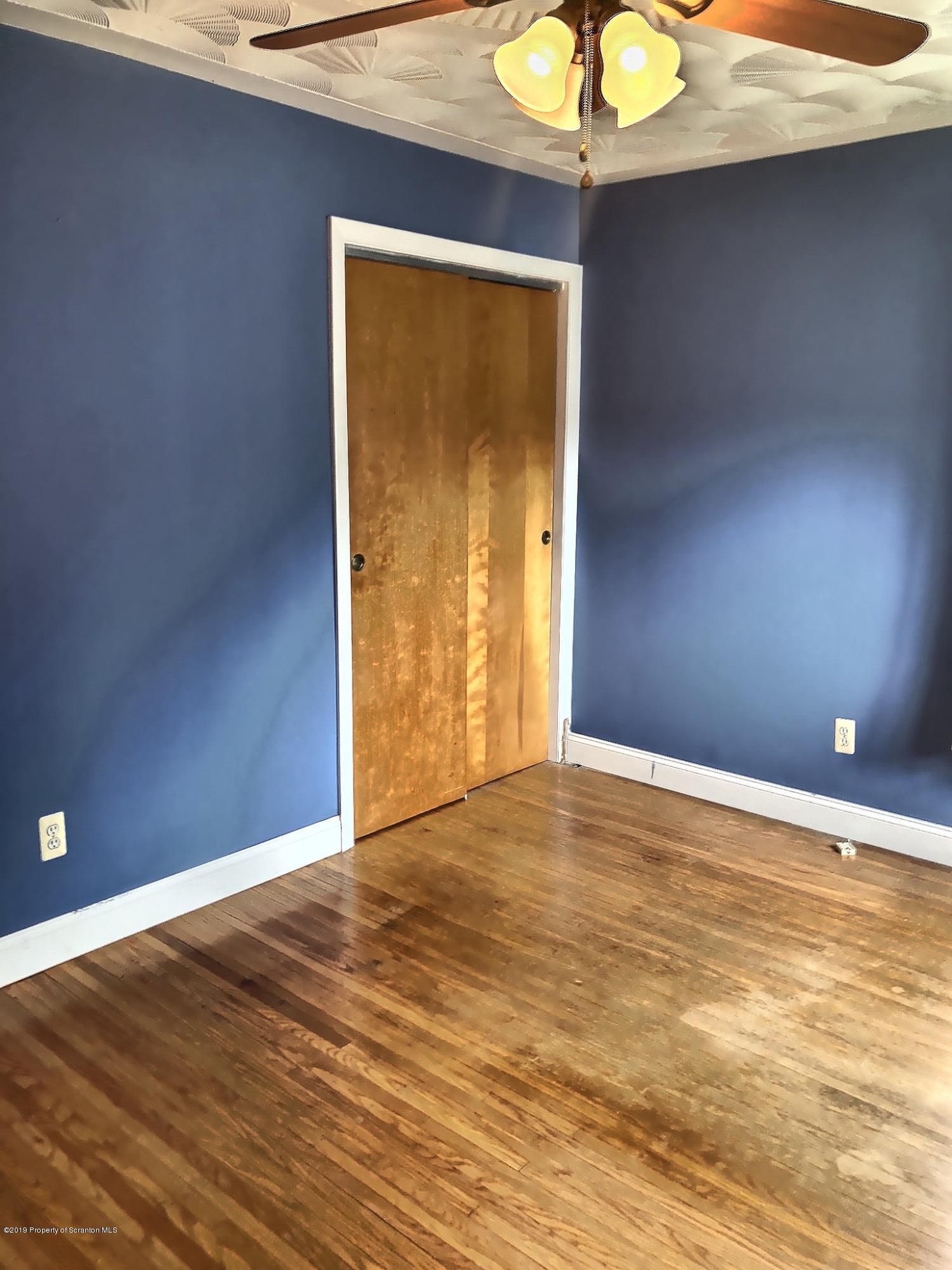 105 Hillcrest Road Moscow, PA 18444 - Photo 20 of 33 Gallery Image 20