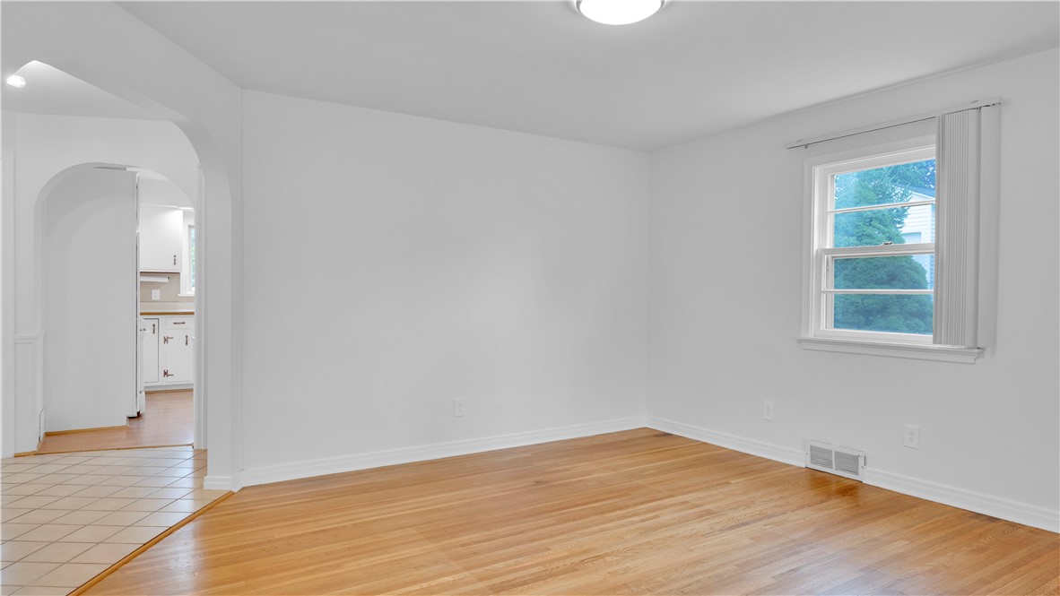 524 West Filbert Street East Rochester, NY 14445 - Photo 9 of 48 Gallery Image 9
