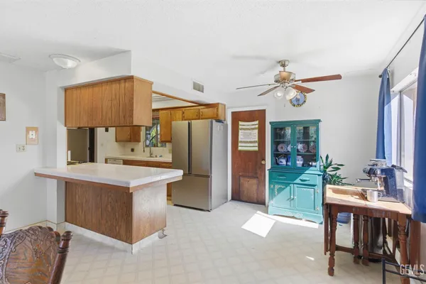 $425,000 | Undisclosed Address, Bakersfield, CA 93308