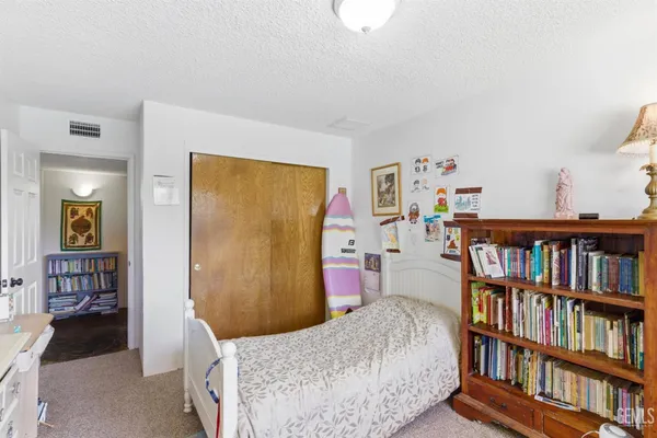 $425,000 | Undisclosed Address, Bakersfield, CA 93308