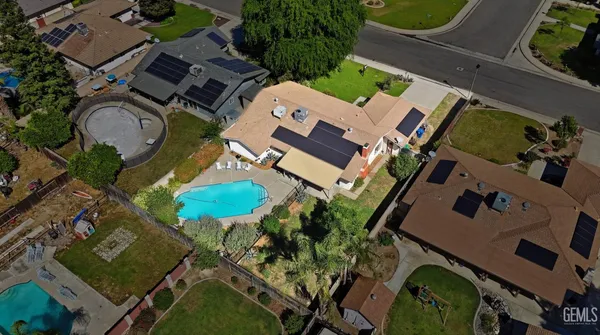 $425,000 | Undisclosed Address, Bakersfield, CA 93308