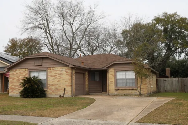 $1,550 | 18726 Andalusian Drive, Cypress, TX 77433