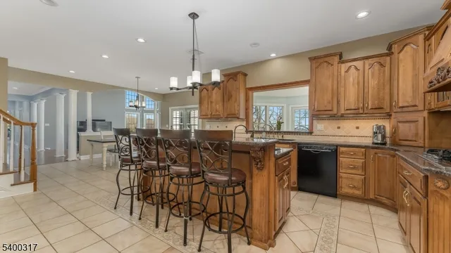 $1,375,000 | 3 Alexandria Overlook, Milford, NJ 08848