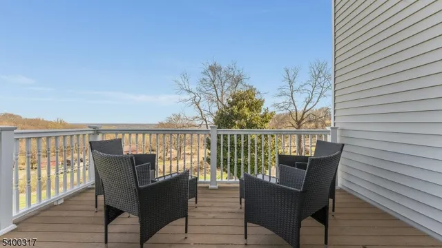 $1,375,000 | 3 Alexandria Overlook, Milford, NJ 08848