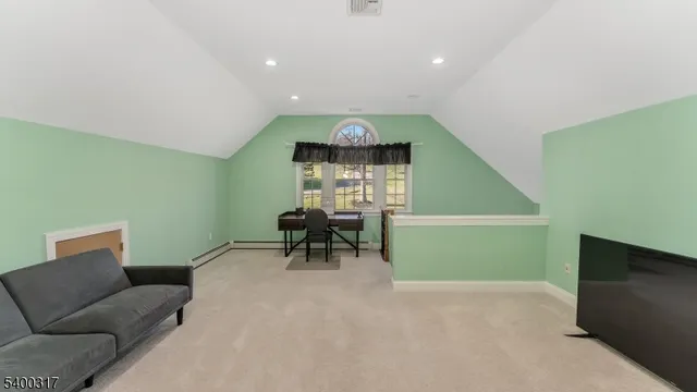 $1,375,000 | 3 Alexandria Overlook, Milford, NJ 08848