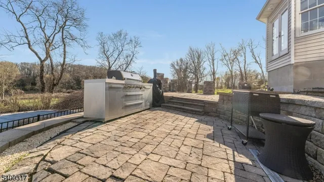 $1,375,000 | 3 Alexandria Overlook, Milford, NJ 08848