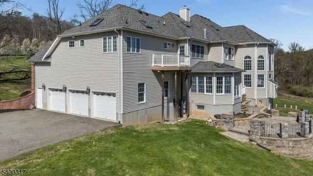 $1,375,000 | 3 Alexandria Overlook, Milford, NJ 08848