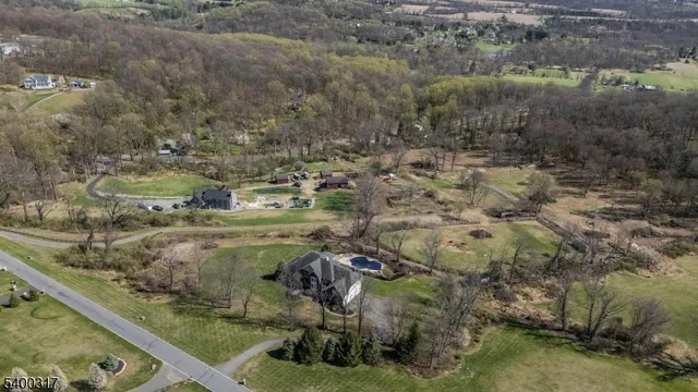 $1,375,000 | 3 Alexandria Overlook, Milford, NJ 08848