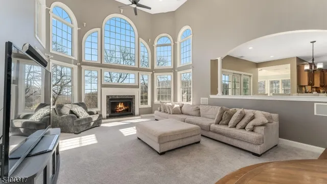 $1,375,000 | 3 Alexandria Overlook, Milford, NJ 08848