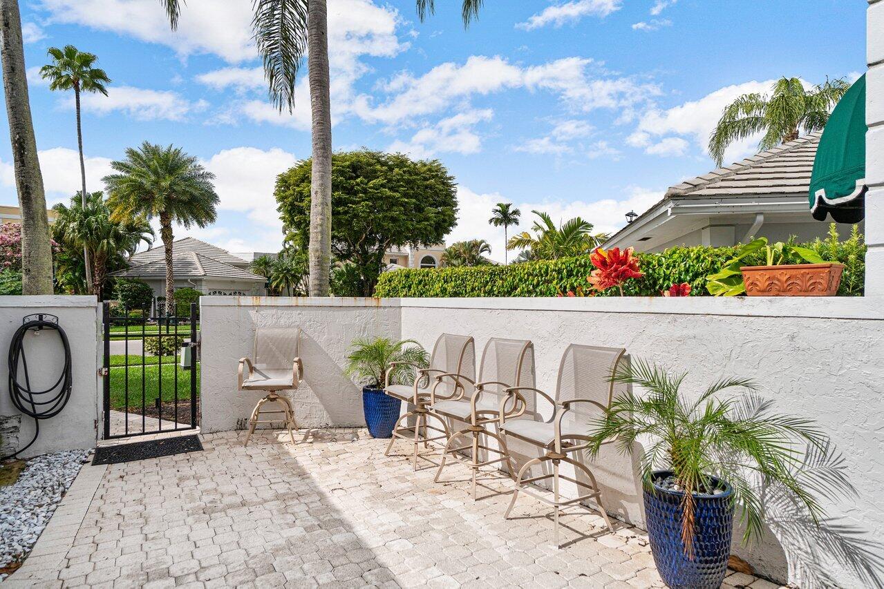 7716 Travelers Tree Drive Boca Raton, FL 33433 - Photo 32 of 34 031-7716TravelersTreeDrive-BocaRaton-FL-