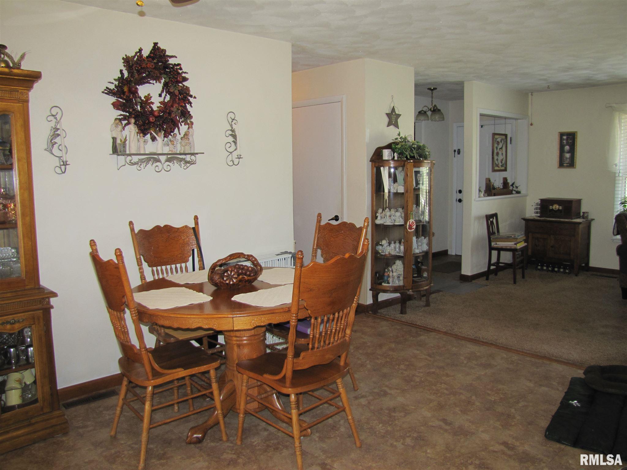 4424 Keller Road Iuka, IL 62849 - Photo 10 of 50