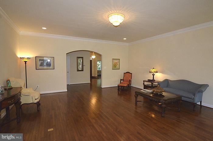 15729 Radwick Lane Silver Spring, MD 20906 - Photo 11 of 28 LIVING ROOM VIEW 2