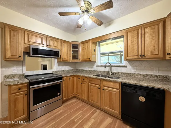 $1,950 | 2359 Sandy Court, Orange Park, FL 32073