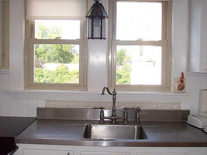 896 Coldbrook Road Hermon, ME 04401 - Photo 26 of 29 Kitchen.