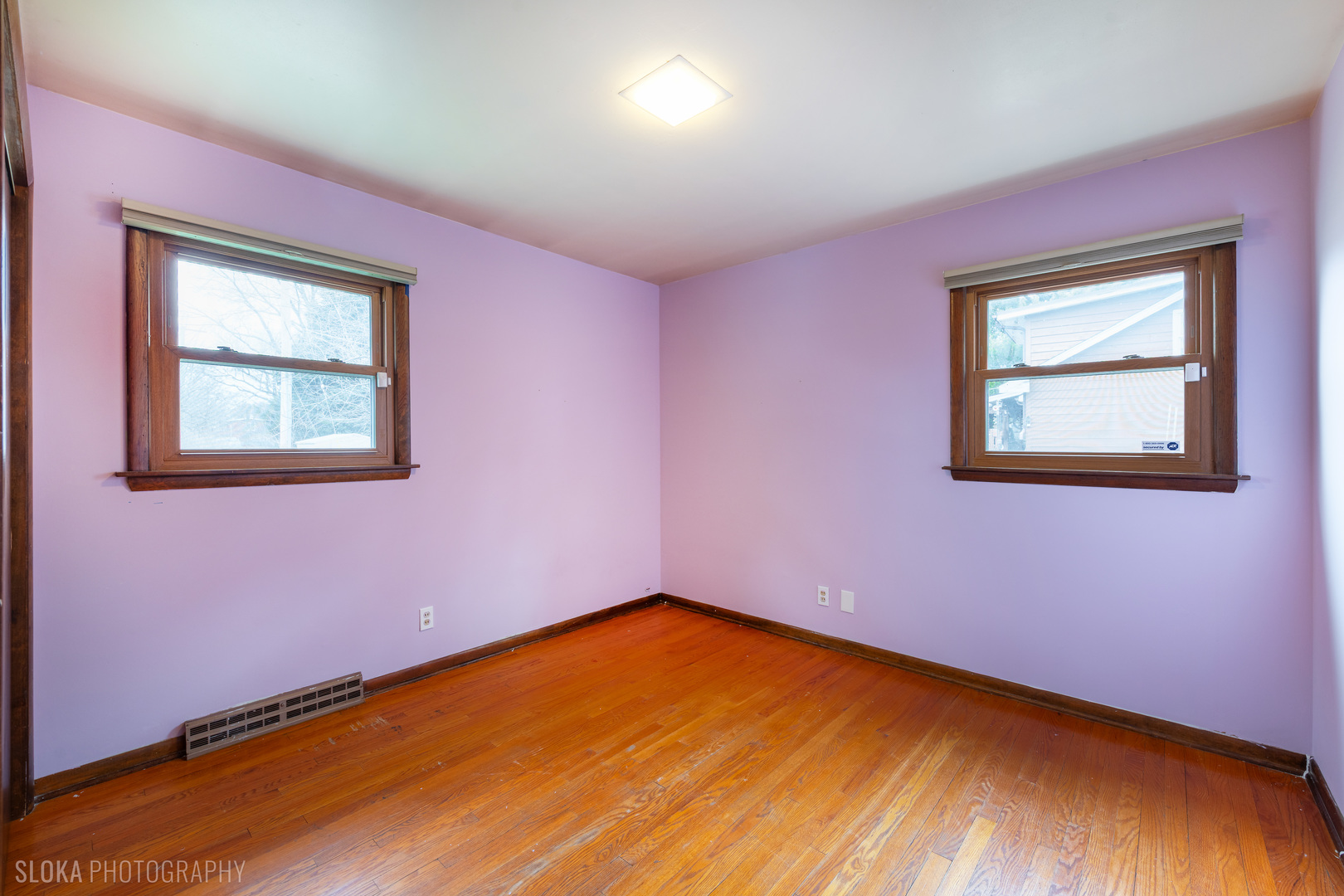 508 Crest Drive Cary, IL 60013 - Photo 13 of 35 a view of an empty room with a window