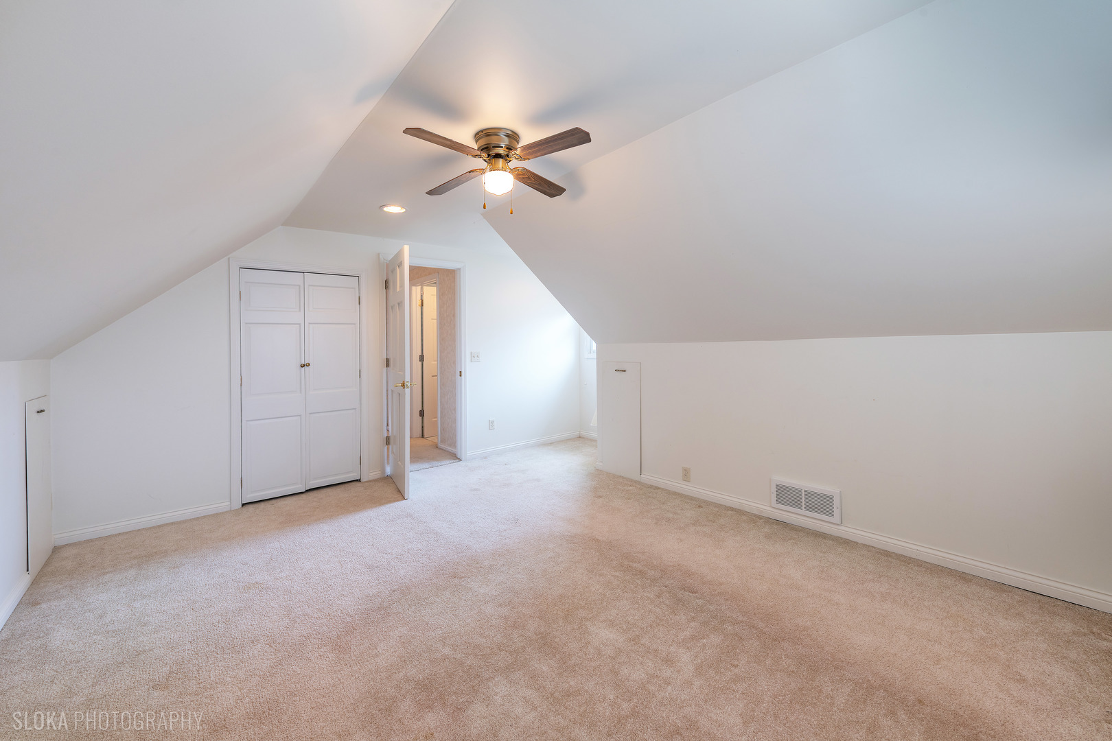508 Crest Drive Cary, IL 60013 - Photo 17 of 35 a view of an empty room