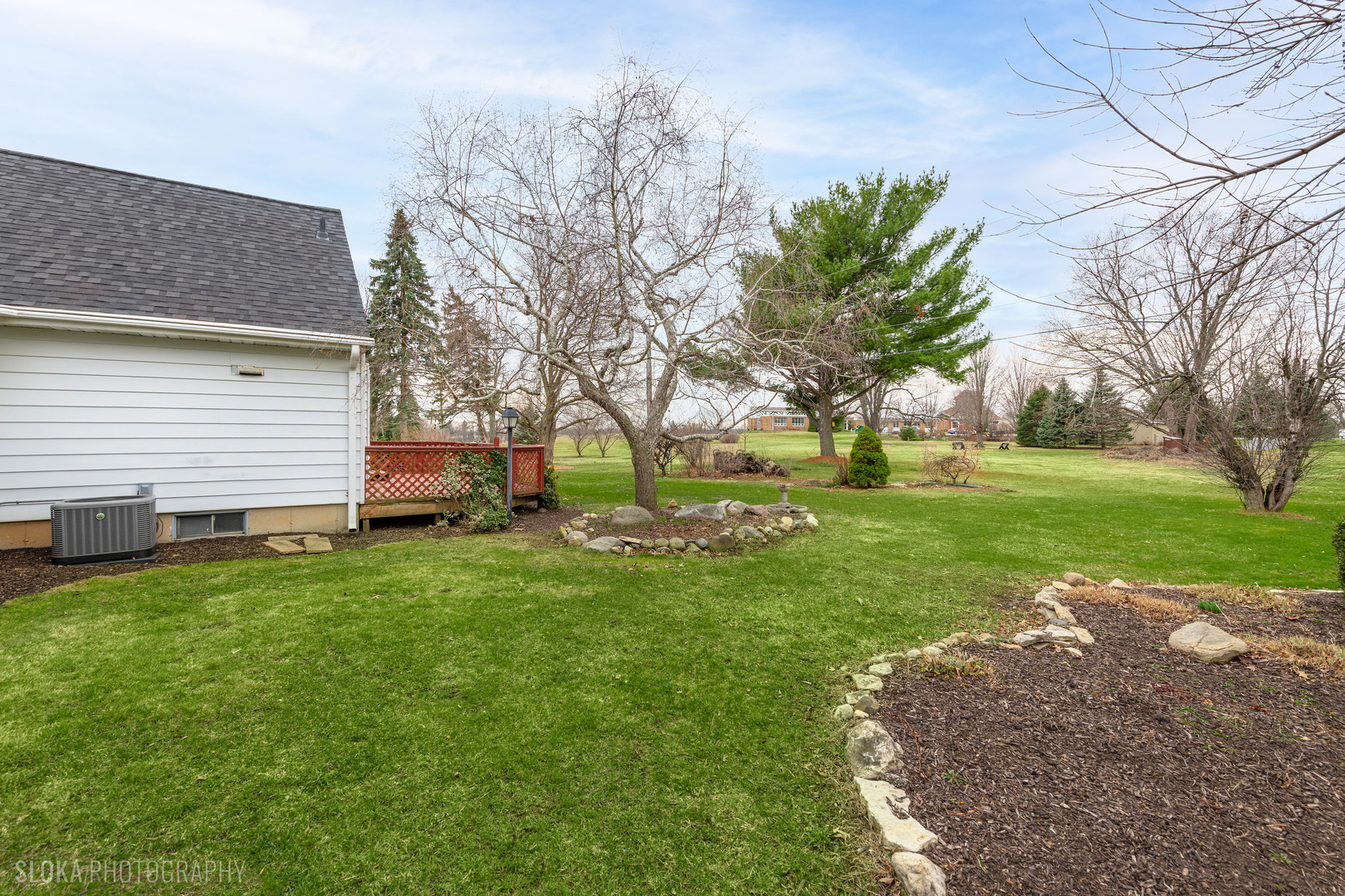 508 Crest Drive Cary, IL 60013 - Photo 35 of 35 a view of a house with backyard