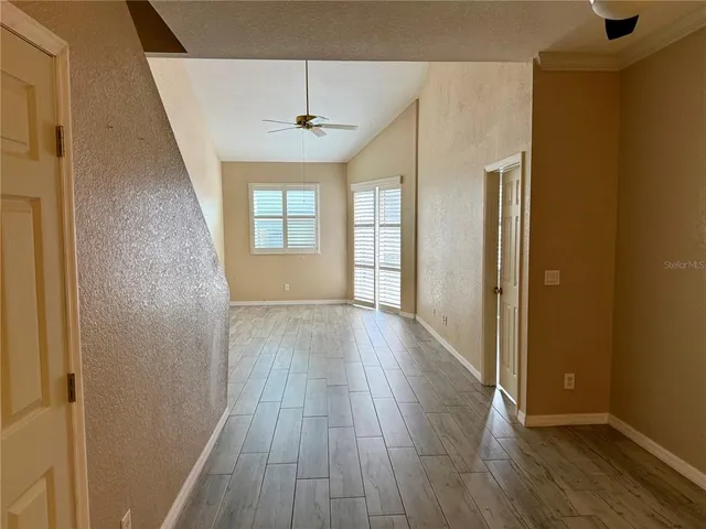 $365,000 | 6400 46th Avenue North, Unit 63, Kenneth City, FL 33709